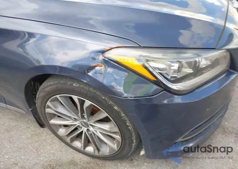 2015 Hyundai Genesis 3.8 from USA, damaged, VIN KMHGN4JE5FU102618